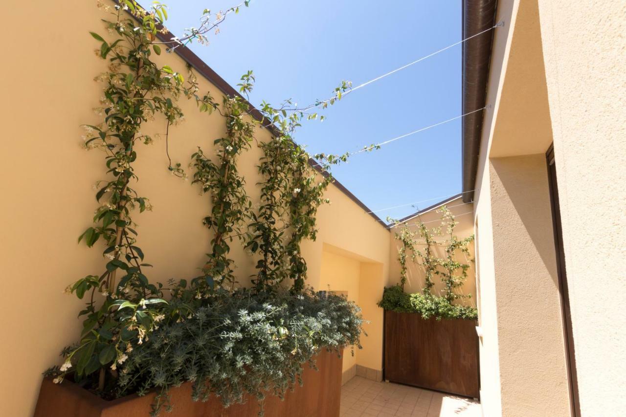 Metropolitan Suites Ancona Kültér fotó